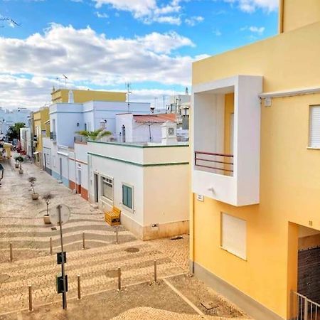 Shiny Apartment In The City Center Fuzeta Exterior foto