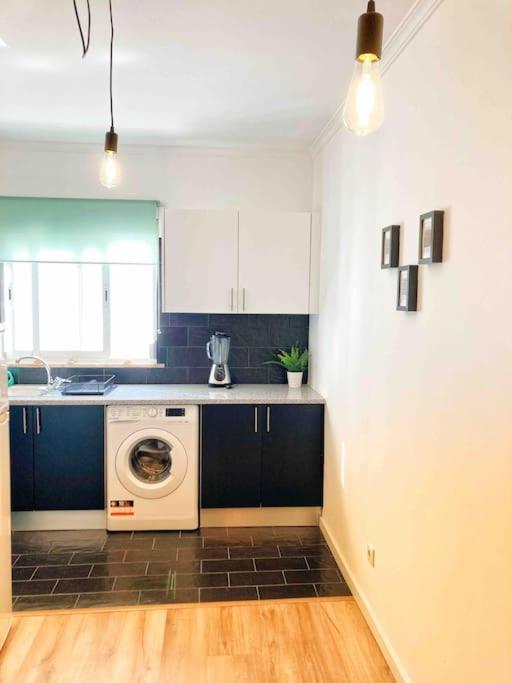 Shiny Apartment In The City Center Fuzeta Exterior foto